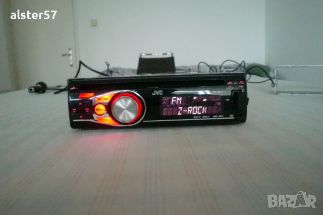 Авто USB ,CD,AUX player JVC KD-R411, снимка 6 - Аксесоари и консумативи - 52931168