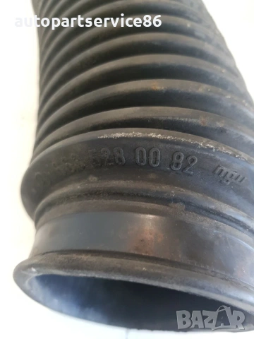 Маркуч за въздушен всмукателен колектор за Mercedes 609 (1988-1995) 6685280082, снимка 2 - Части - 54112002