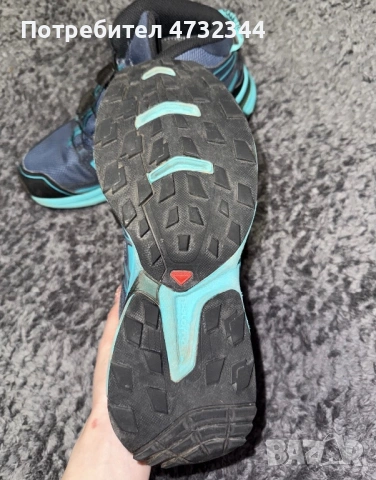 Туристически обувки на марката Solomon, снимка 9 - Маратонки - 53406714