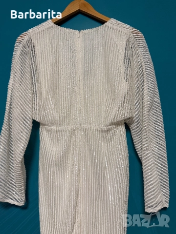 Бяла рокля с пайети номер S/M, снимка 4 - Рокли - 52805113