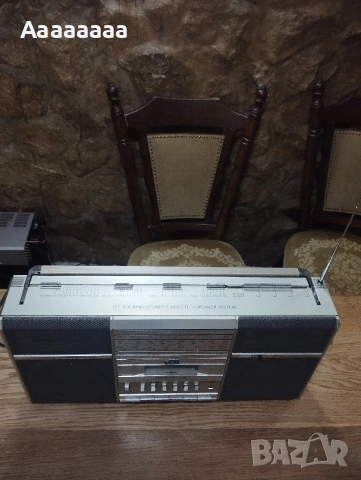 ITT TOURING 220, снимка 2 - Радиокасетофони, транзистори - 53905406