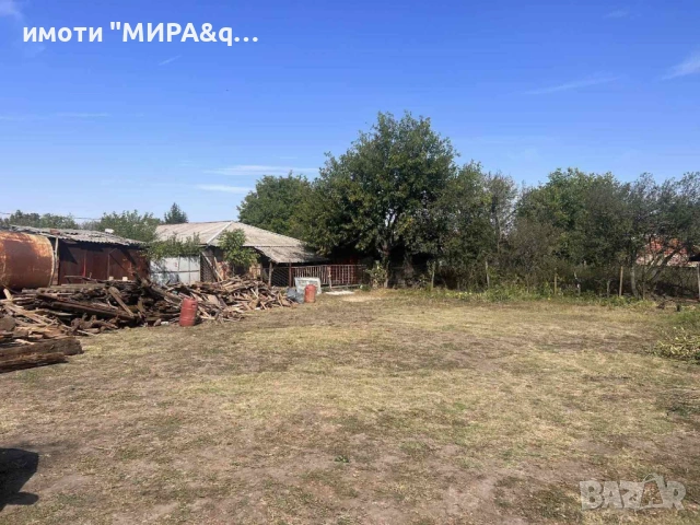 Двуетажна къща с дворно място в с.Иваново,обл. Хасково, снимка 9 - Къщи - 53971767