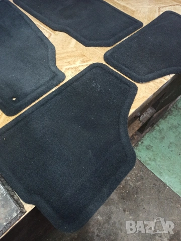 Стелки Оригинални Jeep Cherokee Kj Liberty, снимка 4 - Аксесоари и консумативи - 54181224