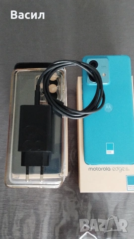 Moto edge 40 neo доста запазен , снимка 2 - Motorola - 54013577