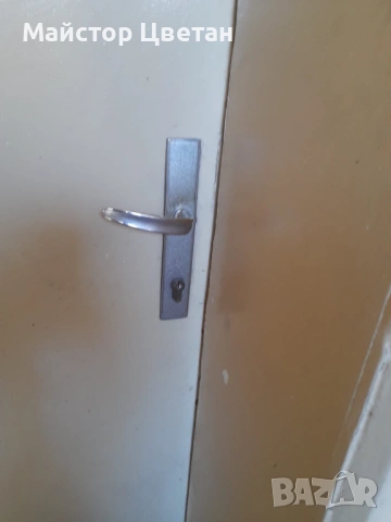 Ремонт на врати от майстор, снимка 4 - Входни врати - 43741732