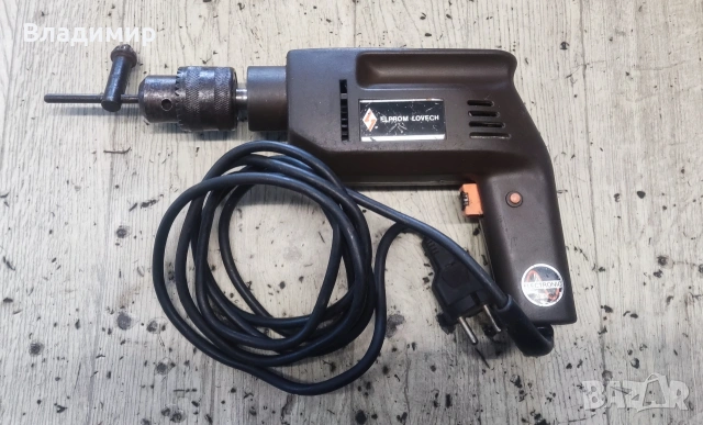 Българска дрелка / бормашина , снимка 2 - Бормашини - 52524392