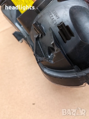 Десен фар за Mitsubishi Outlander 2 Xenon Facelift, снимка 9 - Части - 52971047