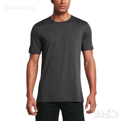 Nike DRI-FIT TRAINING SS - страхотна мъжка тениска КАТО НОВА M, снимка 2 - Тениски - 46696002