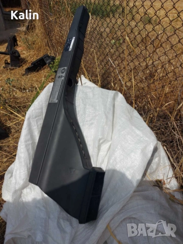 Продавам въздухо-заборник за въздушен филтър