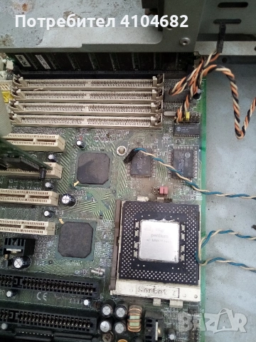 стар компютър , снимка 4 - Дънни платки - 53922337