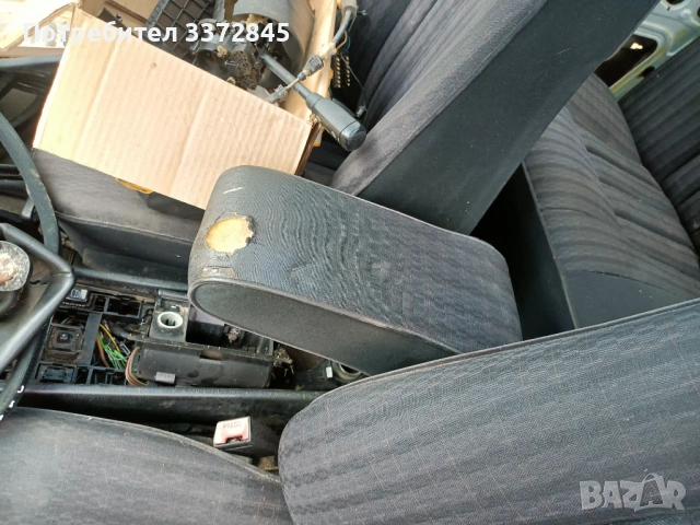 Седалки за Мерцедес 124