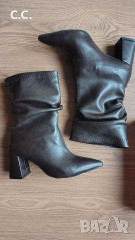 Кафеви кожени боти с нисък ток, 40 номер, снимка 2 - Дамски боти - 52702664
