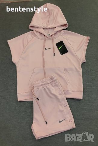 Дамски комплект Nike, снимка 4 - Спортни екипи - 45874763