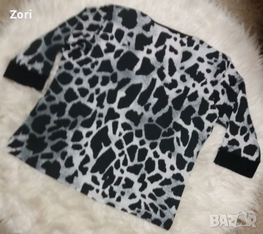 РАЗКОШНА блуза в черно-бял леопардов принт с катарама със сребристи камъчета , снимка 5 - Ризи - 45078240