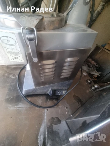 Италианска зеленчукорезачка Sirman TM, снимка 4 - Обзавеждане на кухня - 51035066