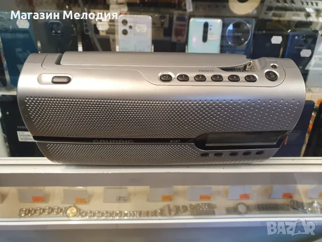 Радио Grundig KM 51 DAB+ В перфектно техническо и много добро визуално състояние., снимка 4 - Радиокасетофони, транзистори - 47853355