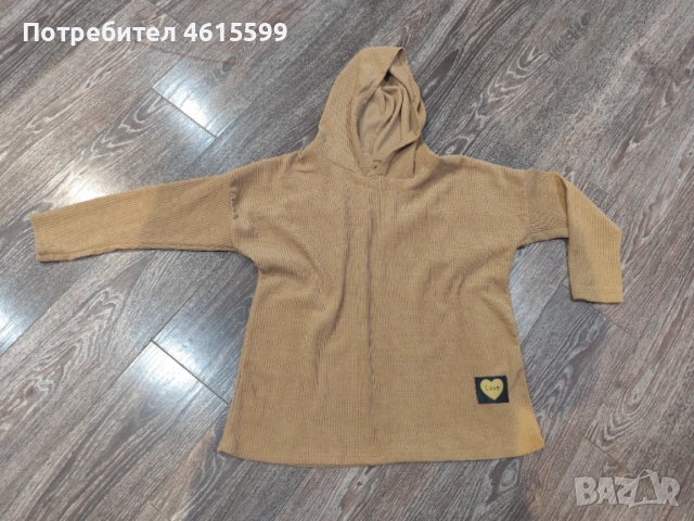 нова блузка с качулка , снимка 2 - Блузи с дълъг ръкав и пуловери - 53772824