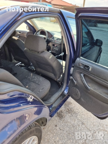 VW Bora, снимка 5 - Автомобили и джипове - 52185709