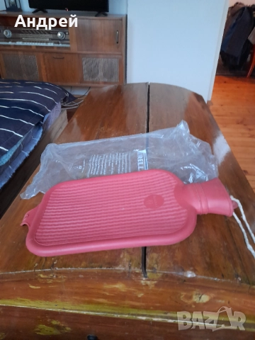 Стара грейка за вода Pirelli, снимка 2 - Други ценни предмети - 52216818