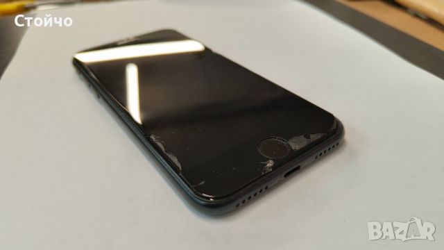 Iphone SE 2022, снимка 1 - Apple iPhone - 45942853