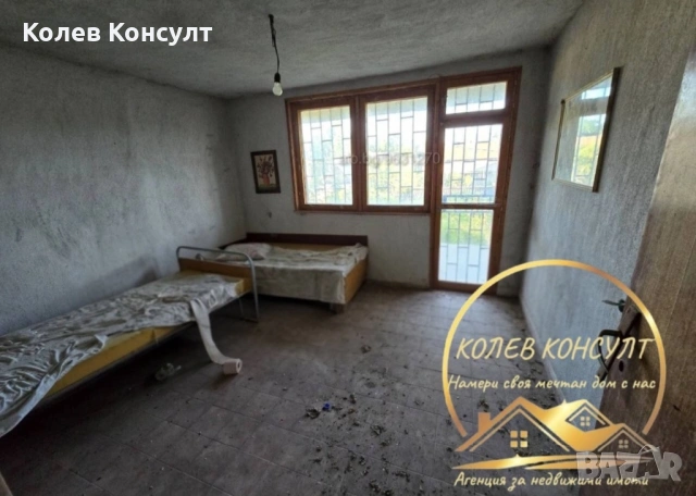 Триетажна къща град Димитровград,кв.Черноконево, снимка 7 - Къщи - 53830861