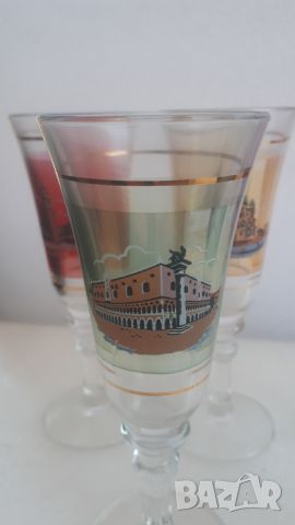 Шест цветни чаши за питиета с различни рисунки на Венеция, снимка 3 - Чаши - 45083750
