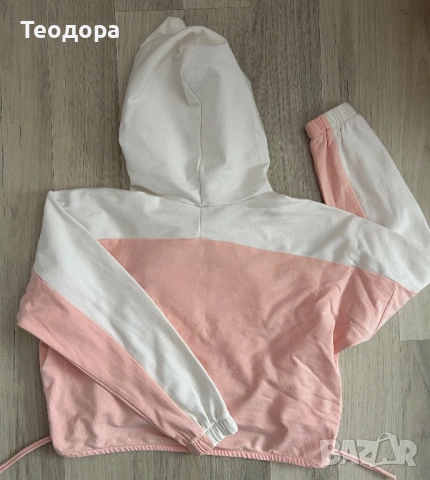 Спортен комплект за момиче, снимка 4 - Детски комплекти - 53582244