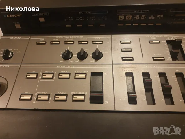 Продавам видео смесител Blaupunkt, DVM 1000,  работещ , снимка 5 - Ресийвъри, усилватели, смесителни пултове - 49470405