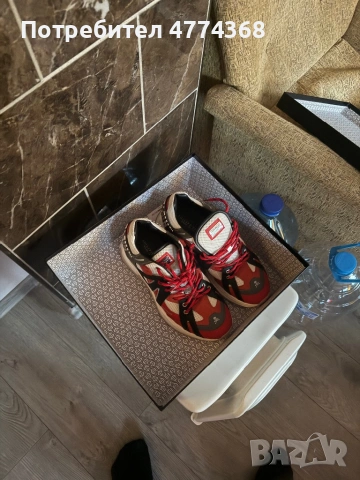 нови спортни маратонки от холандияа, снимка 4 - Маратонки - 54101124