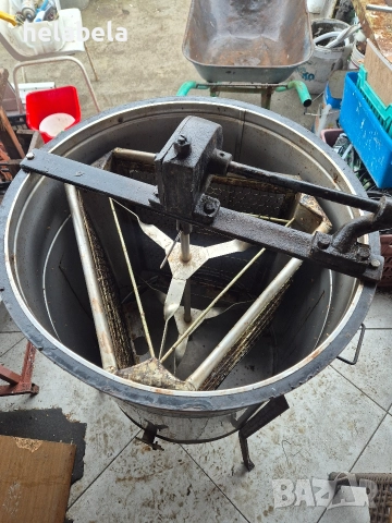 продавам центрофуга за мед, снимка 8 - За пчели - 52620420