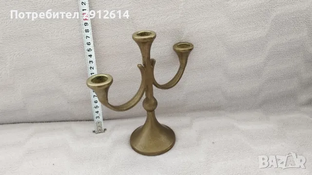 Свещник от плътен Бронз , снимка 3 - Антикварни и старинни предмети - 50102680