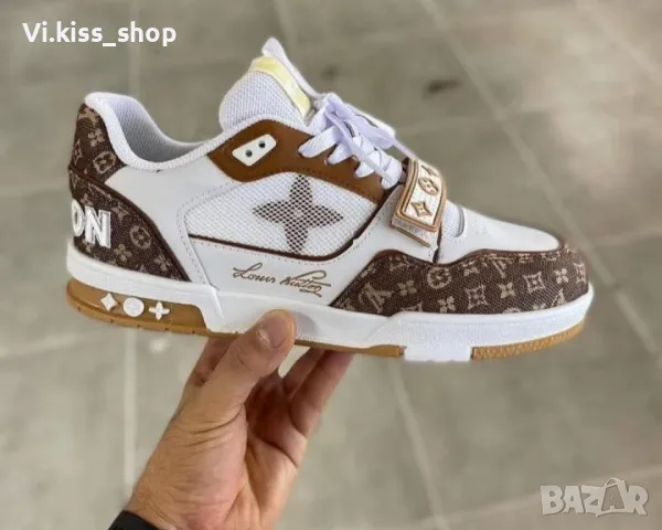 Нови обувки Louis Vuitton 