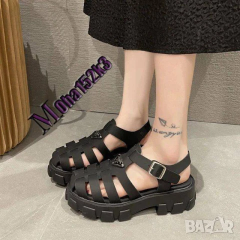 сандали prada, снимка 9 - Сандали - 50901748