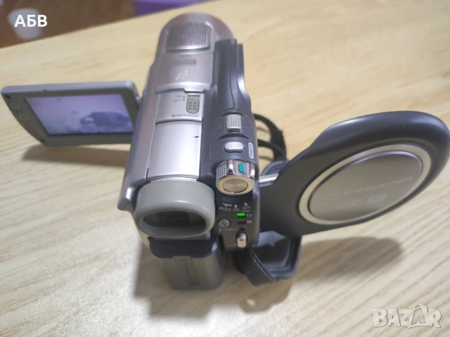 Продава се цифрова видеокамера SONY DCR-DVD405E, снимка 6 - Камери - 54023701