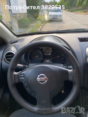 Nissan Qashqai, снимка 10 - Автомобили и джипове - 46681712