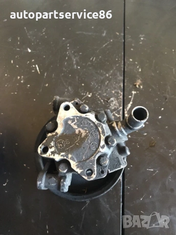 Помпа серво 2.2 CDI за Mercedes W638 Vito (1999-2002), снимка 2 - Части - 54149035