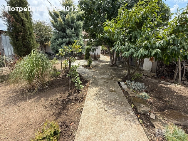 Продавам личната си къща в град Средец, снимка 4 - Къщи - 53719358