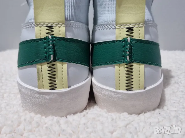 Nike Blazer Mid 77 Jumbo, 42 5 номер, само пробвани!, снимка 4 - Маратонки - 50072018