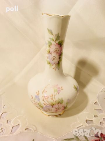 ваза от костен порцелан , снимка 2 - Вази - 46090705