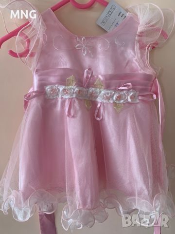 Бебешка официална рокличка 6-9-1г, снимка 1 - Комплекти за бебе - 46393612
