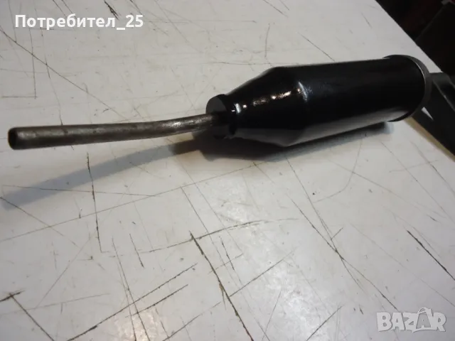 Руски шприц за масло, снимка 2 - Други инструменти - 49320856