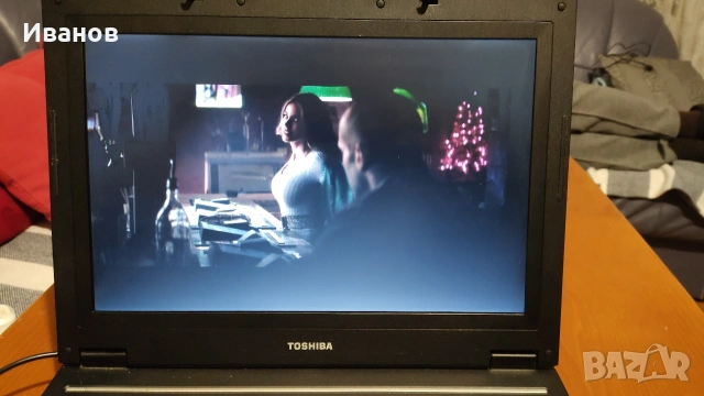Лаптоп TOSHIBA satelite, снимка 8 - Лаптопи за дома - 53905286