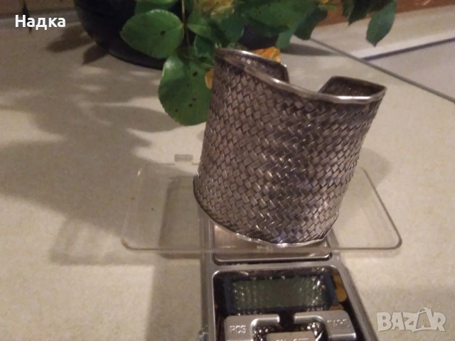 Дамска сребърна гривна, снимка 3 - Гривни - 52203677