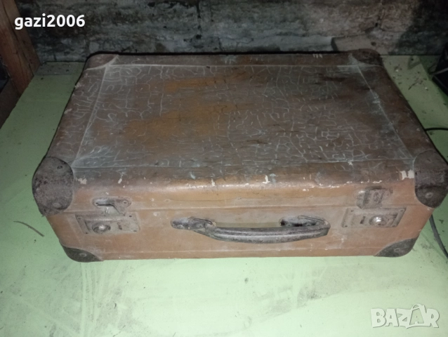 Кожен куфар-Антика