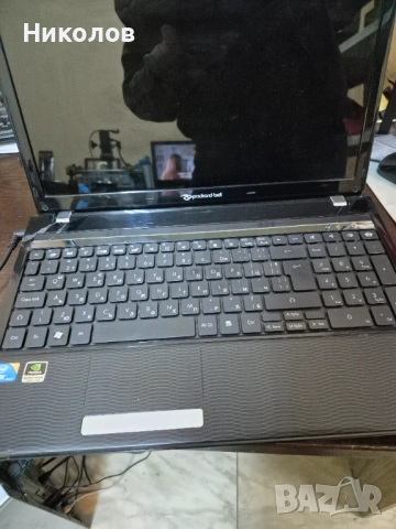 Лаптоп Packard Bell NEW91 RAM 3GB DDR3 256 SSD Intel I3-380M,Nvidia GT420 1gb.