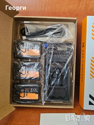 Зарядно и батерии за фотоапарат, снимка 2 - Батерии, зарядни - 53708427