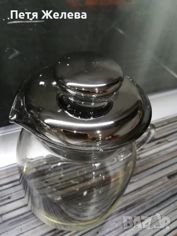 Стъклена каничка със стъклен капак -500мл, снимка 2 - Прибори за хранене, готвене и сервиране - 50725602