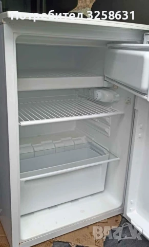 хладилник малък камера