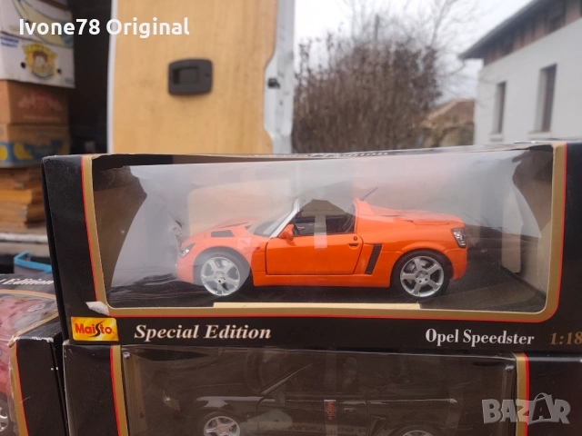 МЕТАЛНИ КОЛИ 1:18 Нови в кутия Maisto, снимка 5 - Колекции - 53711385