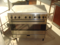 Професионална Газова Печка, снимка 1 - Обзавеждане на кухня - 45026644